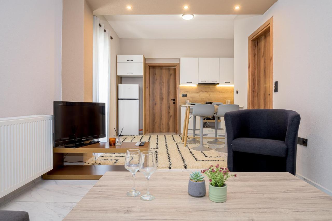 J&S Lux Central Suite 1 Alexandroupoli Exterior photo