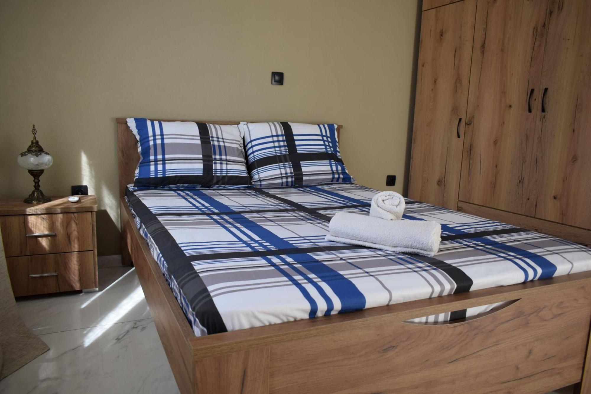 J&S Lux Central Suite 1 Alexandroupoli Exterior photo